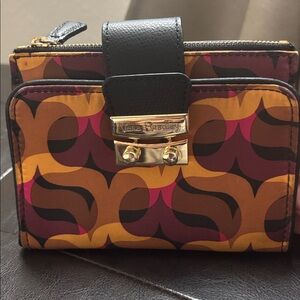 Vera Bradley Pushlock Wallet